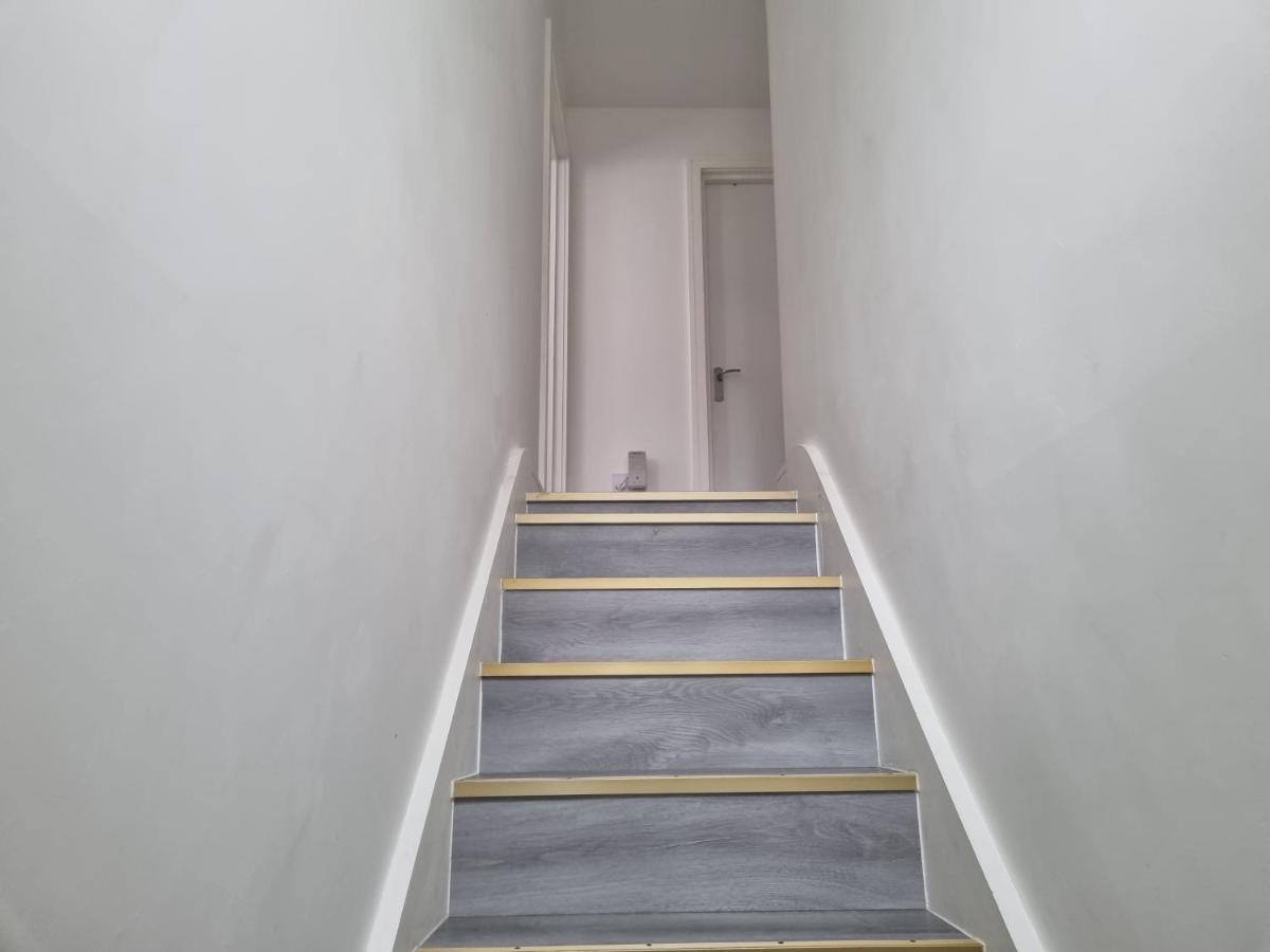 Guess Bungalow Wembley Apartment London Exterior photo